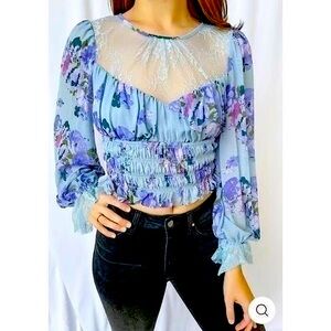 New FREE PEOPLE Daphne Crop Peasant Blouse Floral & Lace Smock Waist S MSRP $128